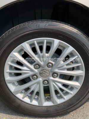 Xe Suzuki Ertiga GLX 1.5 AT 2019