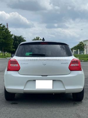 Xe Suzuki Swift GLX 1.2 AT 2021