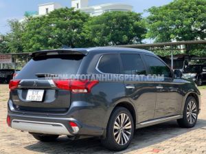 Xe Mitsubishi Outlander 2.0 CVT 2022