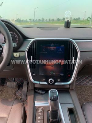 Xe VinFast Lux SA 2.0 2.0 AT 2019