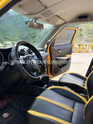 Xe Suzuki Swift GLX 1.2 AT 2020