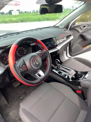 Xe MG 5 Standard 1.5 AT 2024