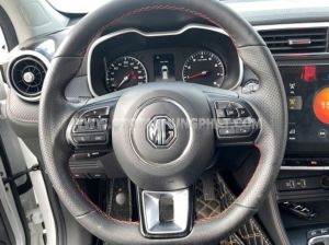 Xe MG ZS Standard 1.5 AT 2WD 2024