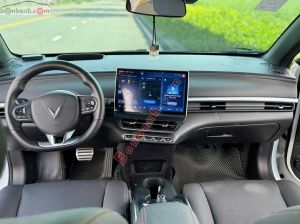 Xe VinFast VF6 Plus 2025