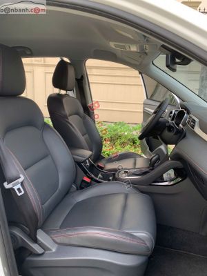 Xe MG ZS Standard 1.5 AT 2WD 2024