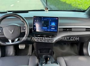 Xe VinFast VF6 Plus 2025