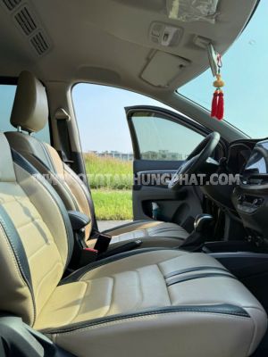 Xe Suzuki XL7 Hybrid 1.5 AT 2024