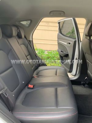 Xe MG ZS Standard 1.5 AT 2WD 2024