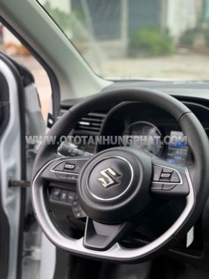 Xe Suzuki XL7 Hybrid 1.5 AT 2024