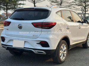 Xe MG ZS Standard 1.5 AT 2WD 2024