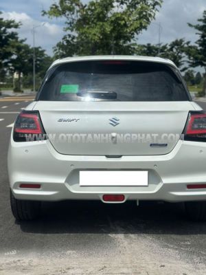 Xe Suzuki Swift 1.2 AT 2025