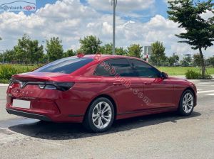 Xe VinFast Lux A 2.0 Base 2.0 AT 2019