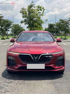 Xe VinFast Lux A 2.0 Base 2.0 AT 2019