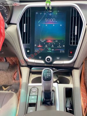 Xe VinFast Lux A 2.0 Base 2.0 AT 2019