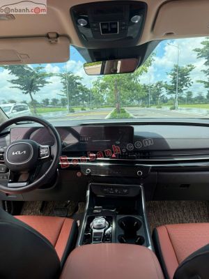 Xe Kia Carnival Signature 2.2D 2024
